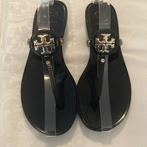 Tory Burch Mini Miller jelly thong sandal, black size 8